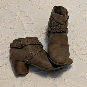 Gray braided booties, studs. indigo rd.